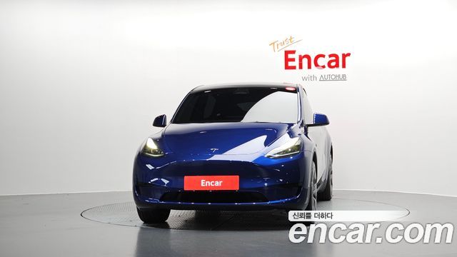 Tesla Model Y RWD 2025 — фото 3