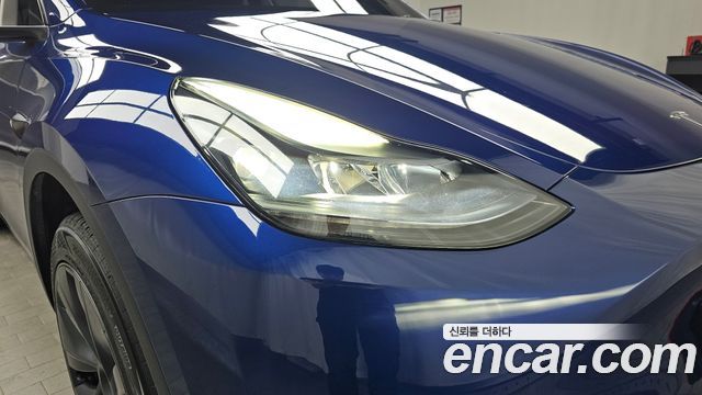Tesla Model Y RWD 2025 — фото 22