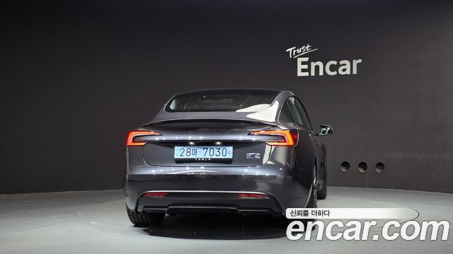 Tesla Model 3 Performance AWD 2026 — фото 4