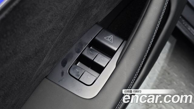 Tesla Model 3 Performance AWD 2026 — фото 27