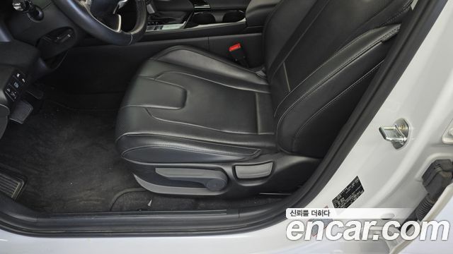 Hyundai Avante Hybrid (CN7) Modern 2023 — фото 17