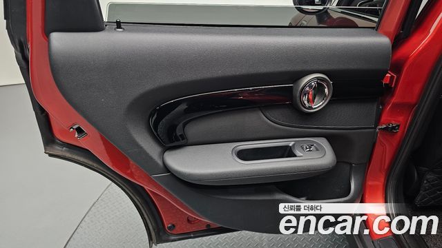 MINI Cooper Clubman High 2nd 2020 — фото 25