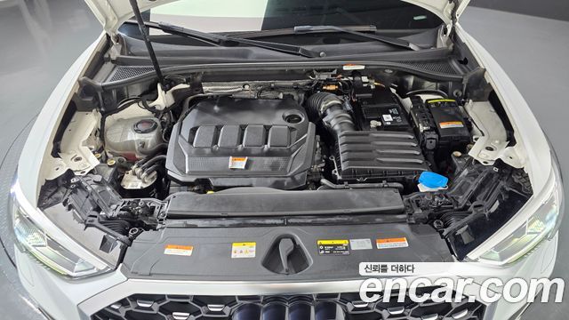 Audi Q3 (F3) 35 TDI Premium Sportback 2022 — фото 6