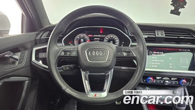 Audi Q3 (F3) 35 TDI Premium Sportback 2022 — фото 13