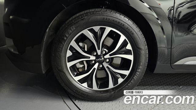 Kia Carnival (IV) Diesel 9-Seater Prestige 2022 — фото 5