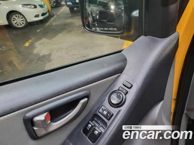 Hyundai Grand Starex Guard car of children 2014 — фото 20