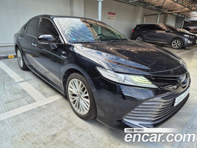 Toyota Camry (XV70) 2.5 XLE Hybrid 2019 — фото 3