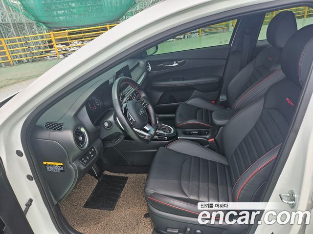 Kia K3 GT Basic 2019 — фото 15
