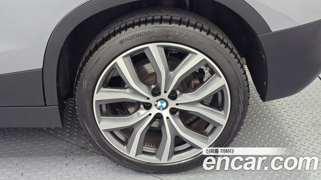 BMW X2 (F39) xDrive20i Advantage 2023 — фото 27