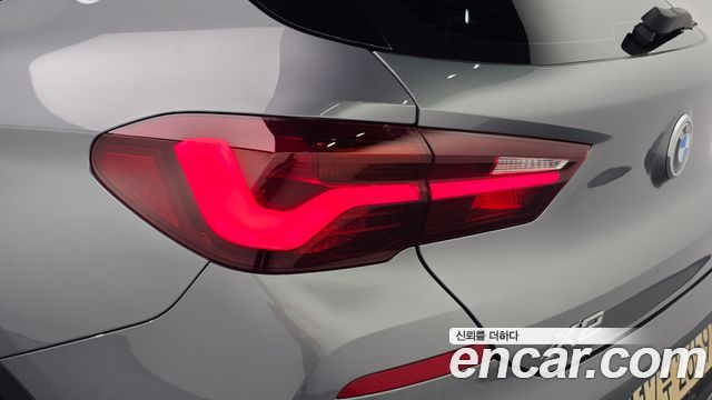 BMW X2 (F39) xDrive20i Advantage 2023 — фото 29