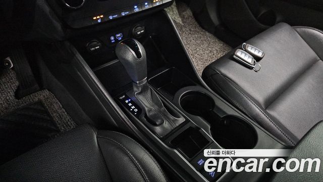 Hyundai Tucson Diesel 1.7 2WD Style 2016 — фото 9