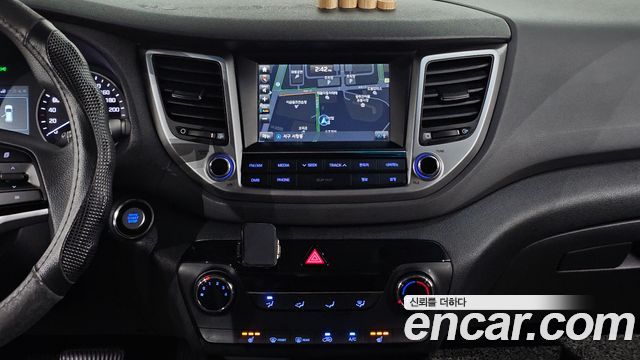 Hyundai Tucson Diesel 1.7 2WD Style 2016 — фото 14