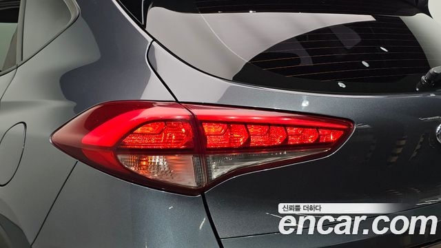 Hyundai Tucson Diesel 1.7 2WD Style 2016 — фото 23