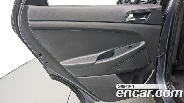 Hyundai Tucson Diesel 1.7 2WD Style 2016 — фото 25