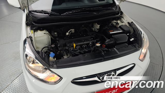 Hyundai Accent (New) WIT 1.4 VVT Premier 2012 — фото 6