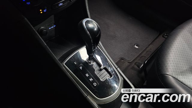 Hyundai Accent (New) WIT 1.4 VVT Premier 2012 — фото 9