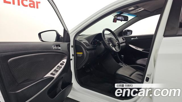 Hyundai Accent (New) WIT 1.4 VVT Premier 2012 — фото 10