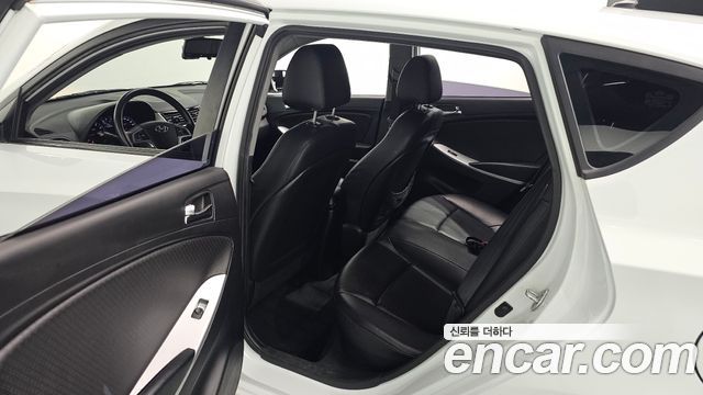 Hyundai Accent (New) WIT 1.4 VVT Premier 2012 — фото 12