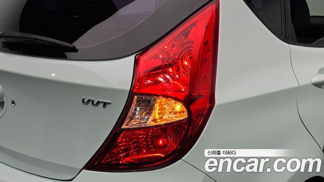 Hyundai Accent (New) WIT 1.4 VVT Premier 2012 — фото 23