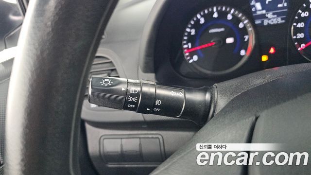 Hyundai Accent (New) WIT 1.4 VVT Premier 2012 — фото 27