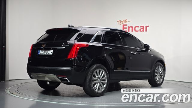 Cadillac XT5 3.6 Platinum 2018 — фото 2