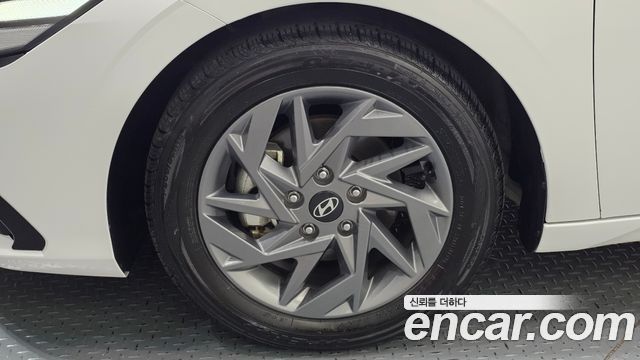 Hyundai Avante (CN7) 1.6 Inspiration 2025 — фото 5