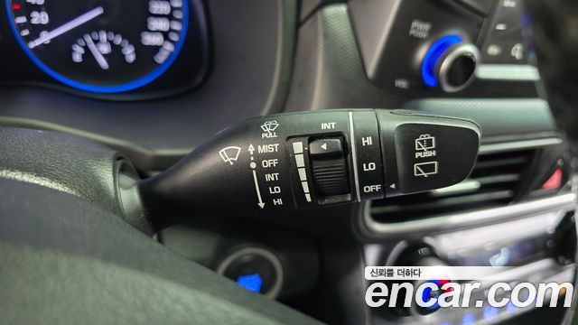 Hyundai Kona 1.6 Turbo 2WD Premium 2020 — фото 24