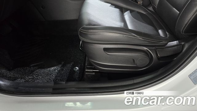Hyundai Kona 1.6 Turbo 2WD Premium 2020 — фото 33