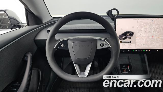 Tesla Model 3 Standard RWD 2026 — фото 13