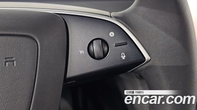 Tesla Model 3 Standard RWD 2026 — фото 15