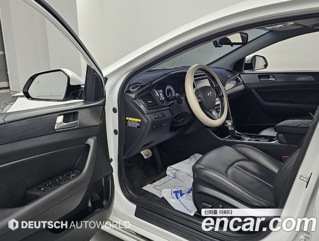 Hyundai Sonata New Rise Hybrid Modern 2018 — фото 16