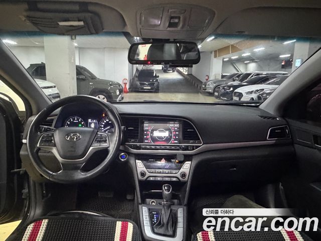 Hyundai Avante (AD) 1.6 GDI Modern 2017 — фото 9