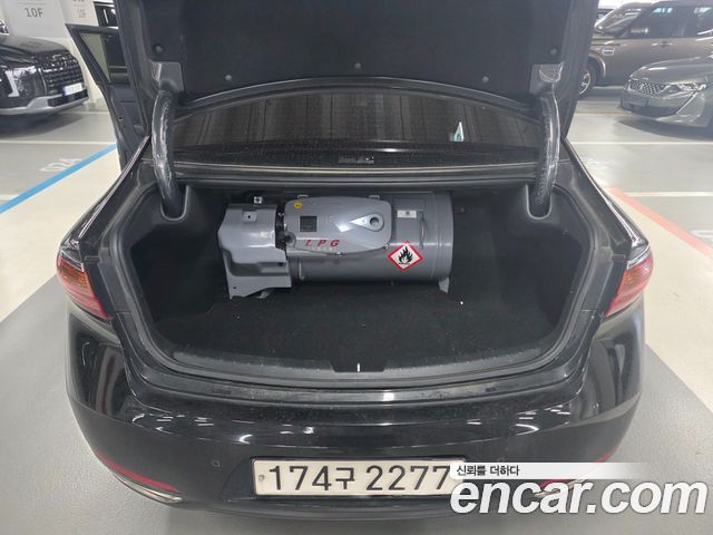 Kia K7 3.0 LPI Prestige (Rental Car) 2018 — фото 22