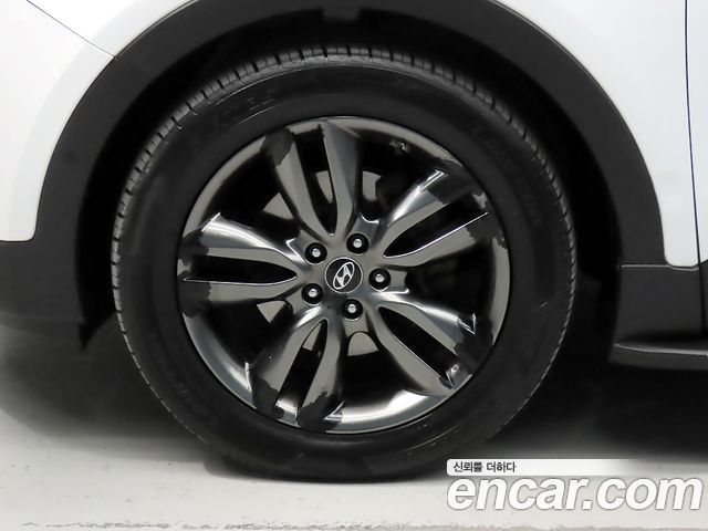 Hyundai Santa Fe (DM) Diesel(e-VGT) 2.2 2WD Exclusive 2014 — фото 24
