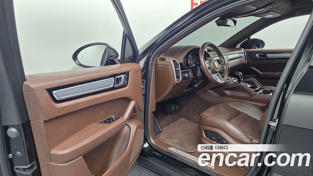 Porsche Cayenne (PO536) 3.0 COUPE PLATINUM EDITION 2023 — фото 10