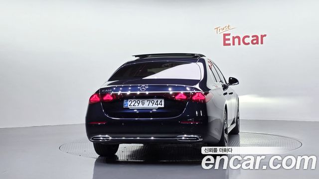 Mercedes-Benz E-Class (W214) E200 Avantgarde 2024 — фото 4