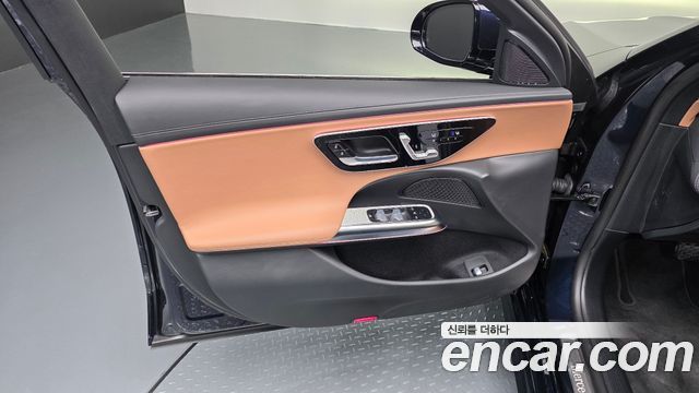 Mercedes-Benz E-Class (W214) E200 Avantgarde 2024 — фото 24