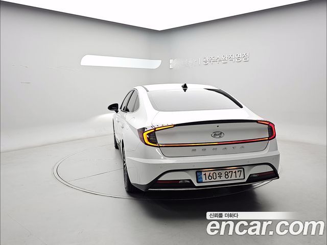 Hyundai Sonata Hybrid (DN8) Premium Plus 2022 — фото 4