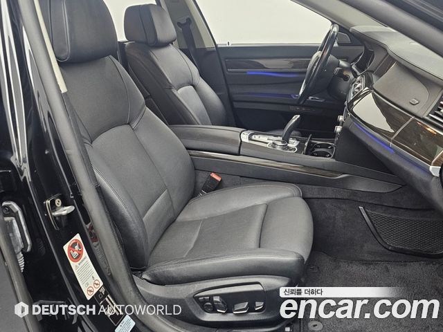 BMW 7 Series (F01) 750Li xDrive Individual 2015 — фото 10