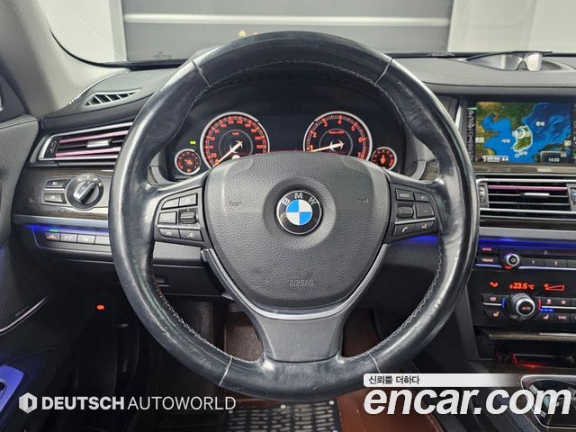 BMW 7 Series (F01) 750Li xDrive Individual 2015 — фото 17