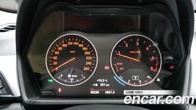 BMW X1 (F48) xDrive 18d 2016 — фото 8