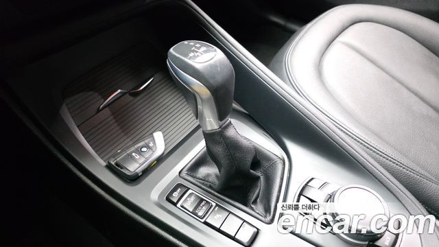 BMW X1 (F48) xDrive 18d 2016 — фото 9