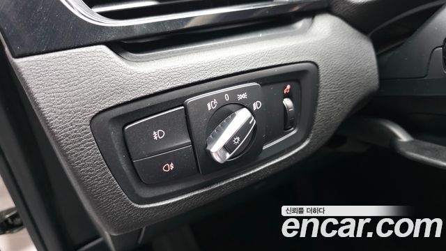 BMW X1 (F48) xDrive 18d 2016 — фото 32