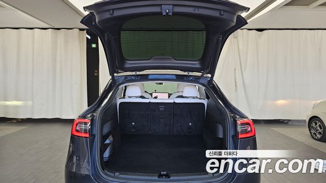 Tesla Model Y Long Range AWD 2022 — фото 20