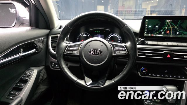Kia Seltos Diesel 1.6 2WD Noblesse 2020 — фото 14