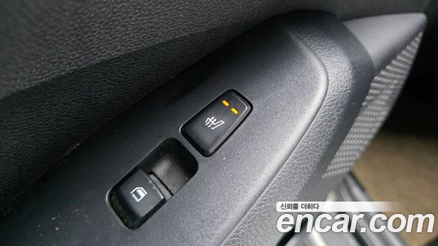 Kia Seltos Diesel 1.6 2WD Noblesse 2020 — фото 18
