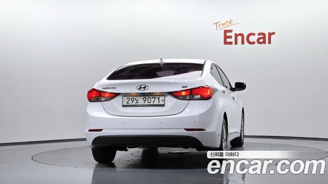 Hyundai Avante 1.6 GDi Smart Standard 2014 — фото 4