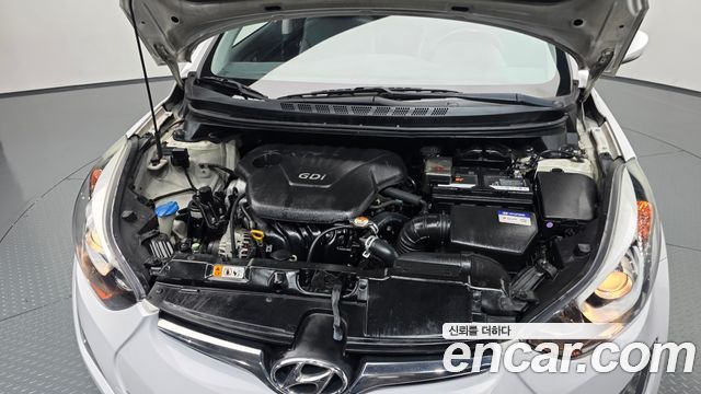 Hyundai Avante 1.6 GDi Smart Standard 2014 — фото 6