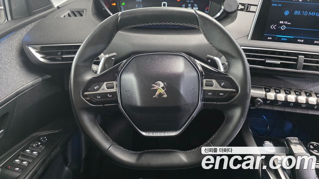 Peugeot 3008 (II) 1.6 BlueHDi Allure 2018 — фото 13