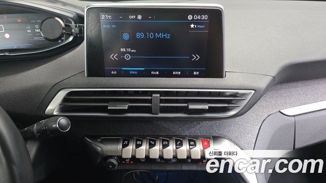 Peugeot 3008 (II) 1.6 BlueHDi Allure 2018 — фото 14